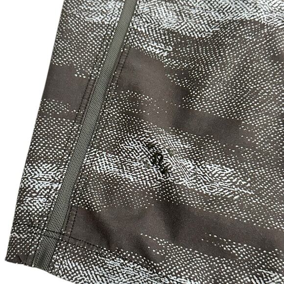 LULULEMON Men's Pace Breaker Short 9in Small - Picture 5 of 5
